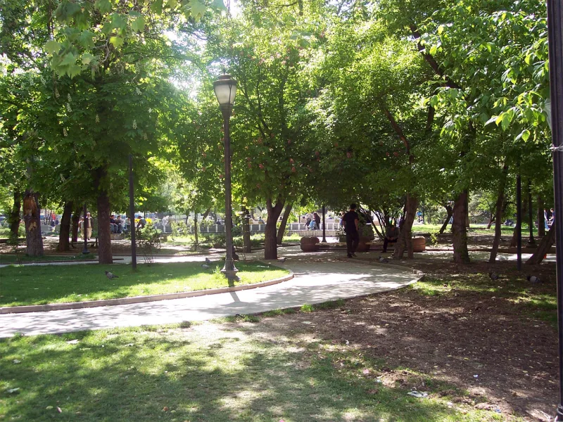 Güvenpark à Kızılay : monument dédié à la sécurité et cœur d'Ankara