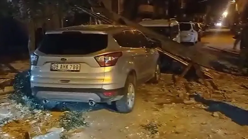 Stipri audra neigiamai paveikė gyvenimą Manisoje
