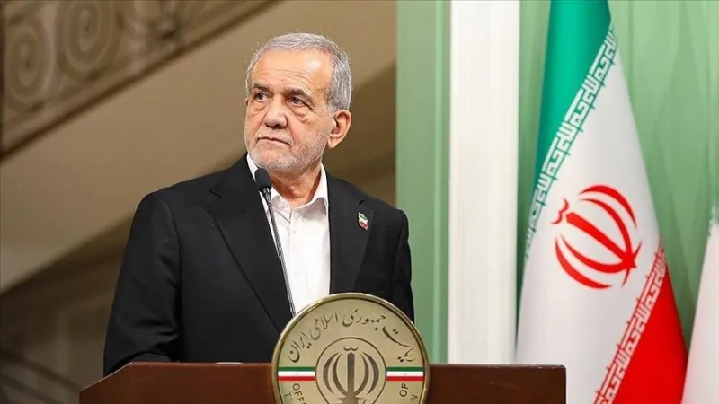 El presidente de Irán, Pezeşkiyan: Si el mundo no hace frente a esta crisis, las llamas de este fuego acabarán quemando a muchos