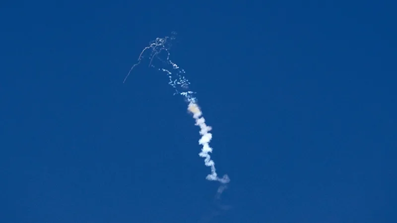 Er is bekendgemaakt dat het gebouw van de inlichtingendienst in Irak met een drone is aangevallen