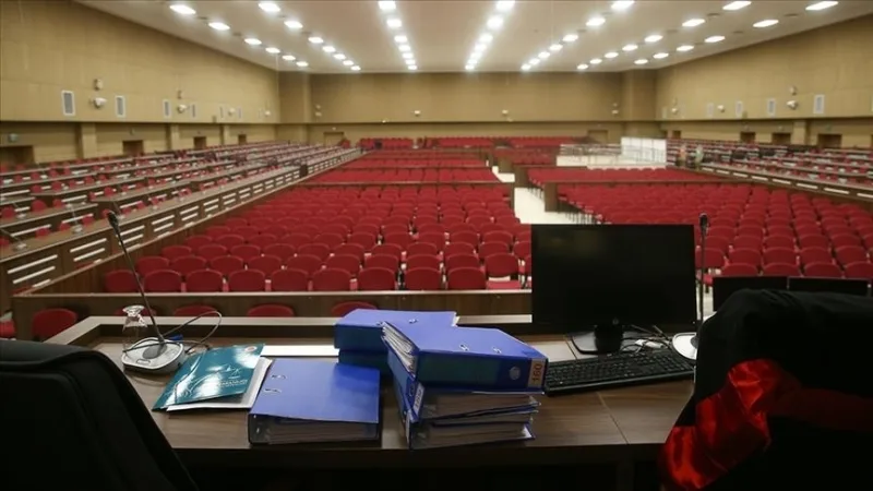 Onderzoek naar het maken van opnames tijdens de zitting in de zaak „Imamoğlu: criminele organisatie met winstoogmerk“