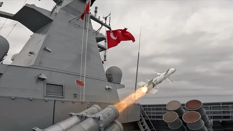 対艦ミサイル「ATMACA」が地上目標を正確に命中させた