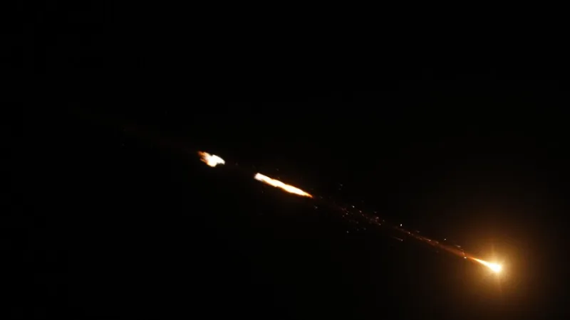 Saúdská Arábie: V důsledku útoků na energetická zařízení došlo ke ztrátě 700 tisíc barelů ropy denně