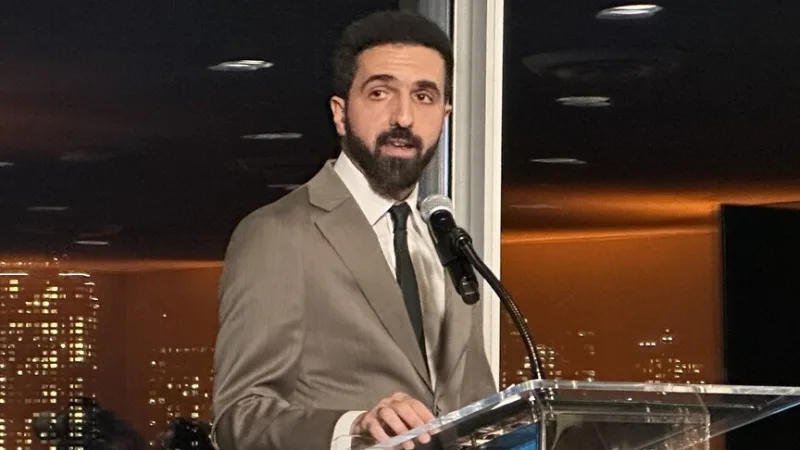 Syria's Permanent Representative to the UN, Olabi, calls for the apprehension of war criminals from the Assad era