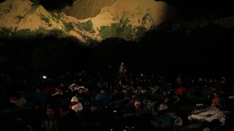 Az ausztrálok és az új-zélandiak az „Anzac-ünnepségre” érkeztek az Anzac-öbölbe